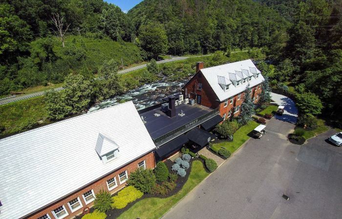 Historic Tapoco Lodge