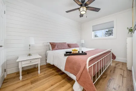 Prime Wellington Location with Water Views and Sandbanks Provincial Park Pass