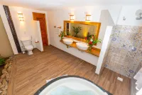 Vila Coqueiros Boutique Hotel - Hot Tub