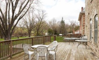 Cheltenham Suites