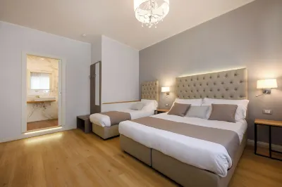 Domus Uffizi Hotels near Martelli glove factory
