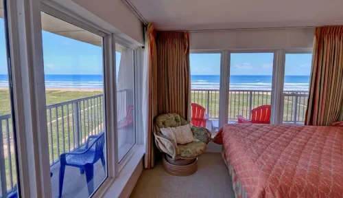 Edgewater 507 Minium 3 Bedroom Condo by RedAwning - ジャグジー