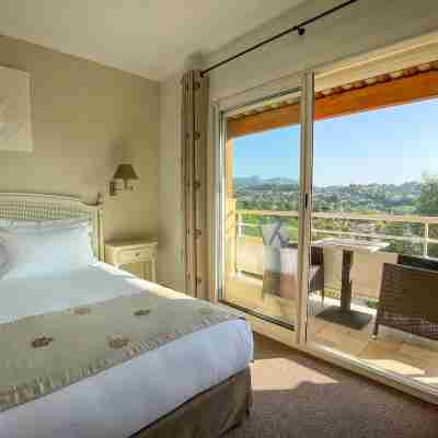 Logis Hôtel Marc Hely Rooms