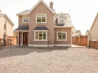 4 Killimer Road Hotels in 