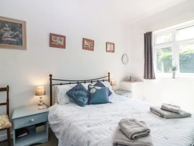 Charlies Cottage