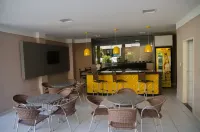 Vitoria Palace Hotel - bars