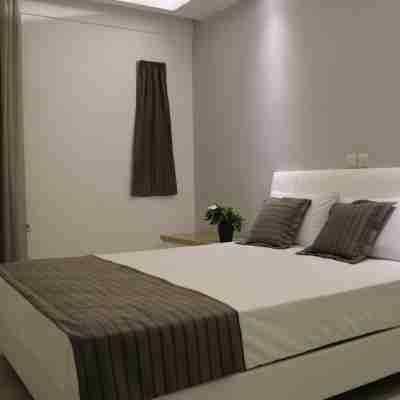 Zeus Hotel Rooms