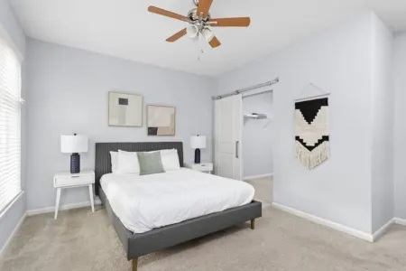 Cozysuites Two Stylish Apts Monument Circle Indy