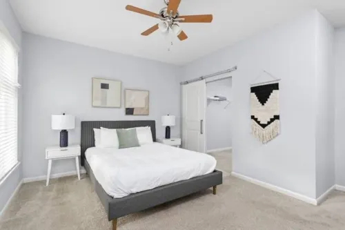 Cozysuites Two Stylish Apts Monument Circle Indy