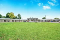 Horse Cave Motel Hotels in Hart County