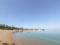 Fronwig Hotels in Penbryn