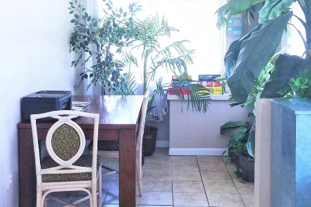 Micanopy Inn Отели в г. Макинтош