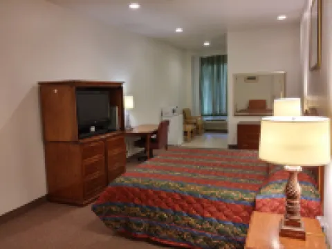 Country Regency Inn & Suites Hotels in Manvel