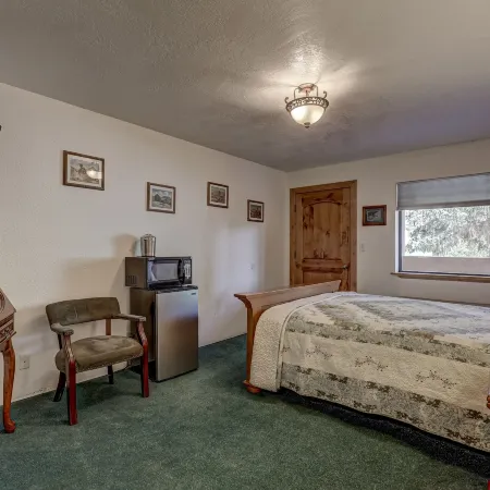 The Snuggle Inn