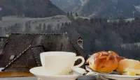 Résidence le Sapin & Bains de la Gruyère Hotel a Jaun