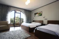 Hotel Panorama Kruje View on the Castle and the Old Town Hotels in Kruje