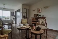 A l'Ombre des Pommiers Hotels in Ergué-Gabéric