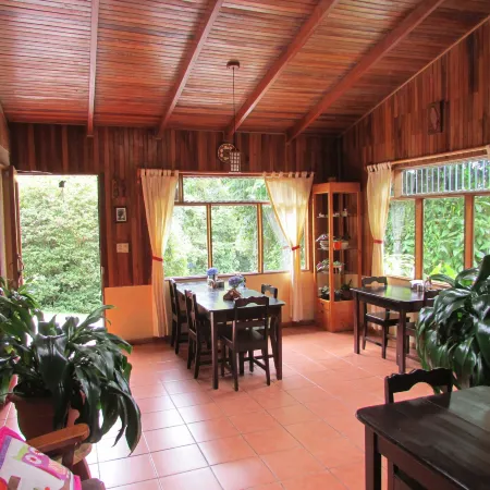 Hospedaje Mariposa