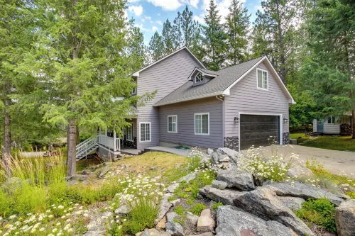 Crystal Bay Home w/ Fireplace Near Ski Resorts - 홈스테이