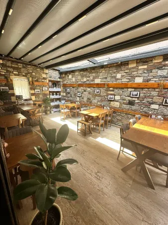 1881 Ata Konağı Отели рядом с достопримечательностью «Mudanya Yunus Aniti»