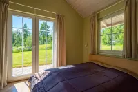 Comfortable Swedish house in a prime location on Lake Rottnan with its own shoreline Hotels in Sunne