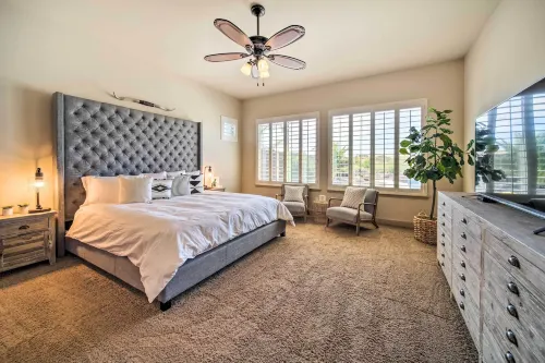Resort-Style Pool & Spa: Upscale Goodyear Home - Homestays