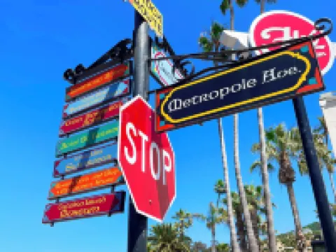 Catalina Courtyard Suites Hotel di Avalon