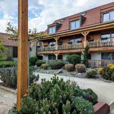 Le Dormeur Hotel Exterior