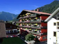 Hotel Tiroler Adler Bed & Breakfast Hotele w: Waidring