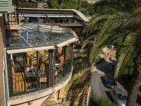 Hotel Restaurant Bellevue Hotels in Bormes-les-Mimosas