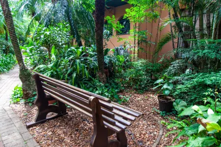 Vila Verde Hotel Отели в г. Толедо