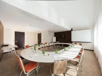 Hotel Eclipse Hotels in Wroclawski