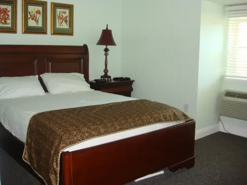 The City Hotel Bar & Grill Hotels in Cambria County