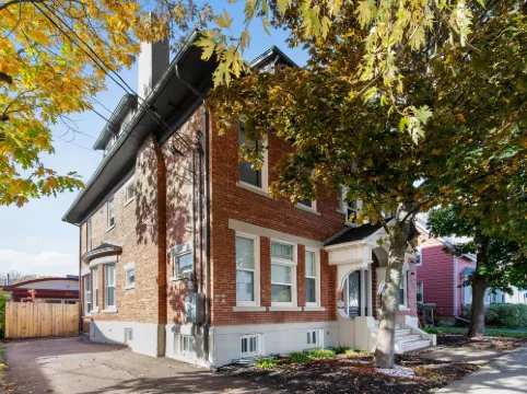 海菲爾德莊園酒店