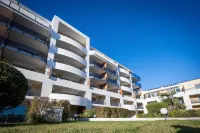 Nemea Appart Hotel Le Lido Cagnes sur Mer เนเมีย อพาร์ทโฮเทล เล ลิโด กาญจ์ ซูร์ เมอร์ โรงแรมใกล้สนาม Charles-Ehrmann Stadium
