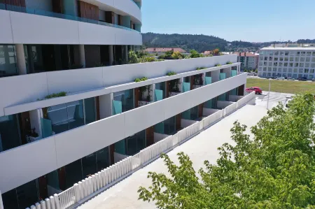 I Loft Santiago by Upper Luxury Housing Отели рядом с достопримечательностью «Xardíns da Rúa Berna»