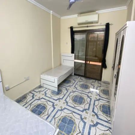 Female sharing room in city center