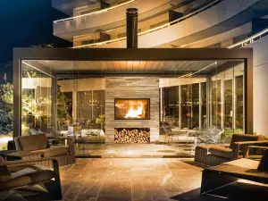 7132 Hotel Vals