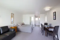 AAA Thames Court Motel - Wifi