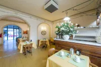 โรงแรมโมแดร์โน