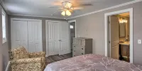 Updated Lake Erie Home about 34 Mi to Cedar Point! - Appartement
