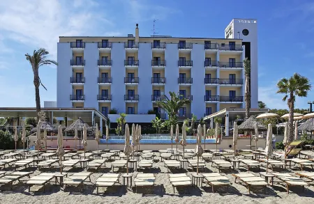 Mare Hotel