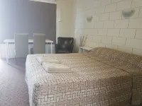 Monto Colonial Motor Inn Hotels in Monto