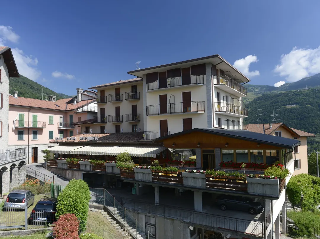 Hotel Posta - Komské jezero