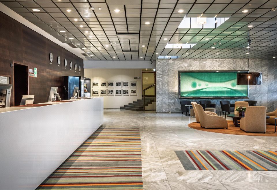 헬싱키의 아름다운 해변 풍경을 담은 사진