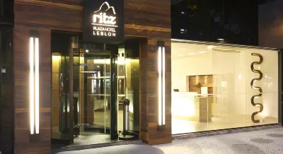 Ritz Leblon Hotels near Fashion Mall