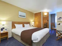 Kyriad Libourne - Saint Emilion - Parkplatz
