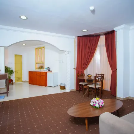 La Villa Hotel