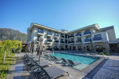 奧利瓦維德飯店 Hisarönü Bay Beach附近的飯店