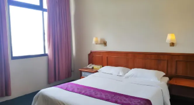 Pacific Orient Hotel Hotels in 